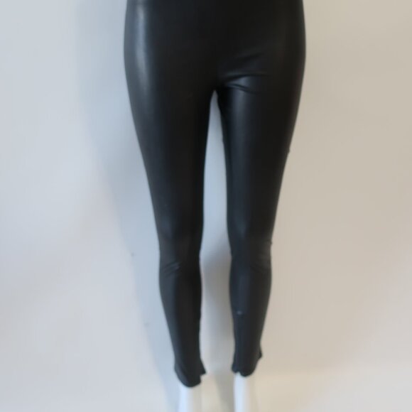 Women Velvet Graham & Spencer Black Faux Leather Leggings S - Picture 2 of 8